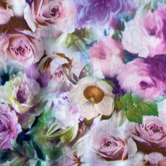 LuLaRoe stunning lightweight floral skirt. EUC. No noted flaws. Just beautiful! - Picture 6 of 7